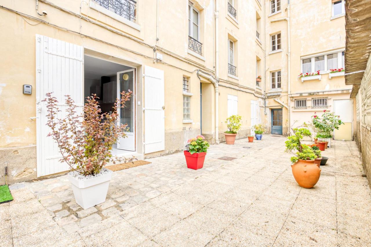 Fleur de lys 5 min Château et Gare Wifi, Netflix Apartamento Versalhes Exterior foto